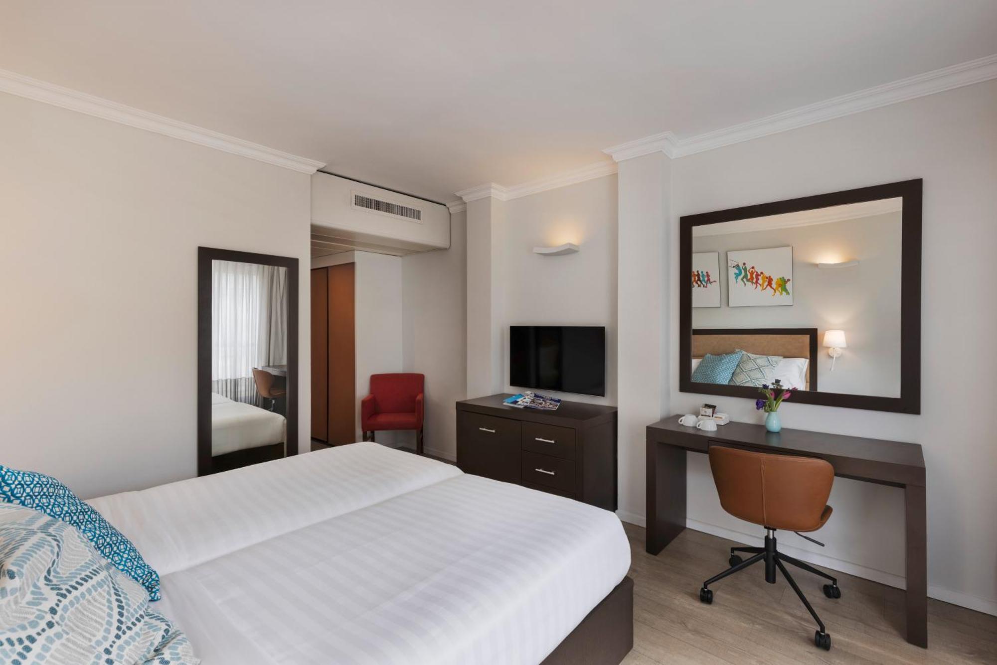 Kfar Maccabiah Business & Sport Hotel Ramat Gan Exterior photo